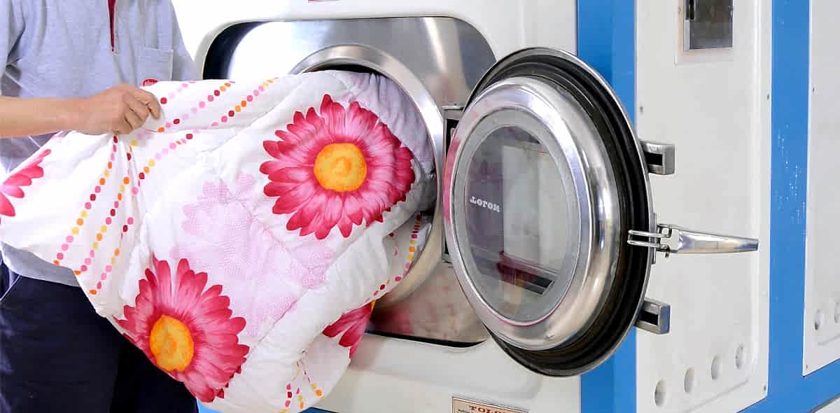 Okmeydanı'nda Yorgan ve Battaniye Yıkama Hizmeti